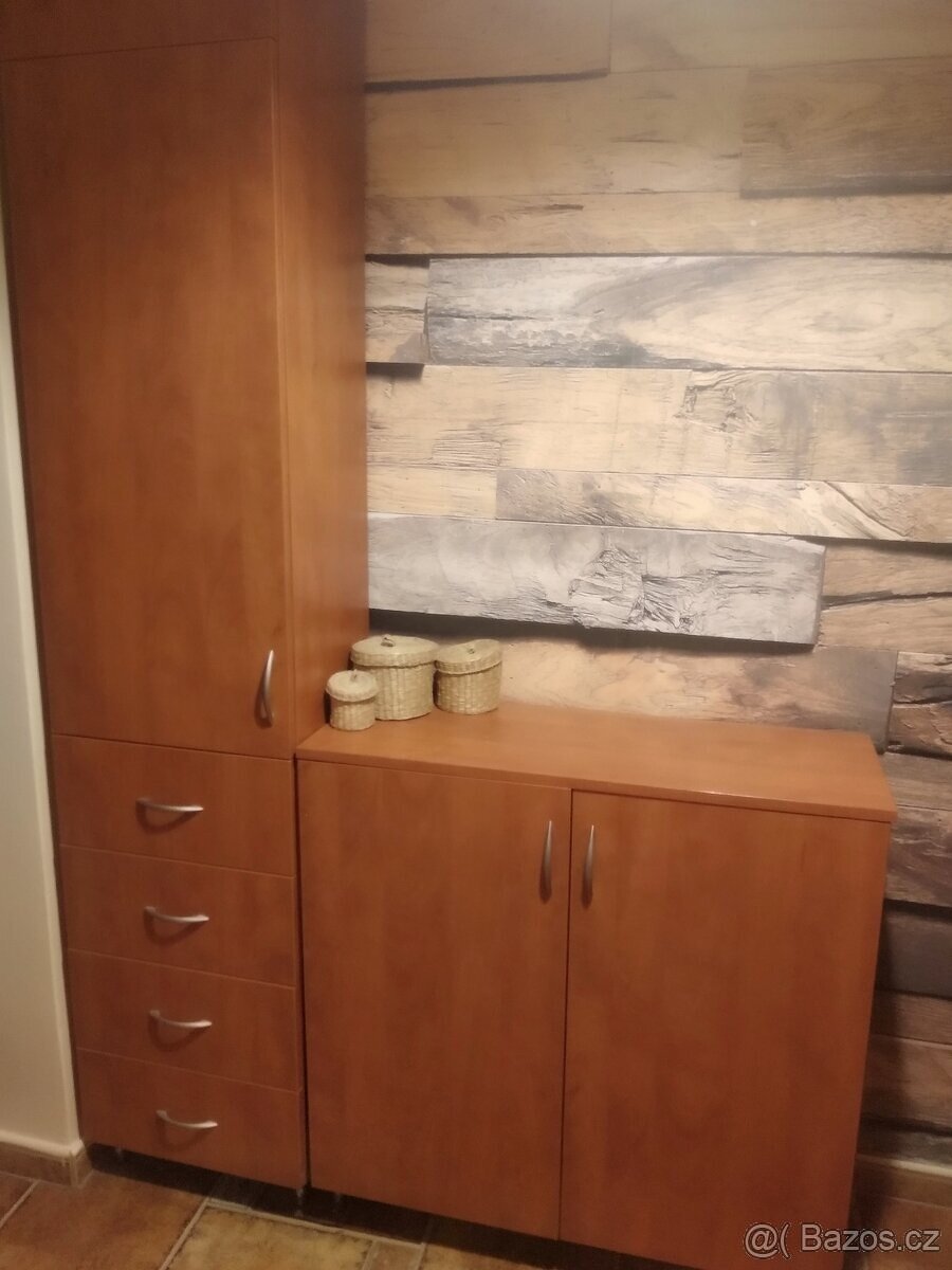 Skříňka a komoda
