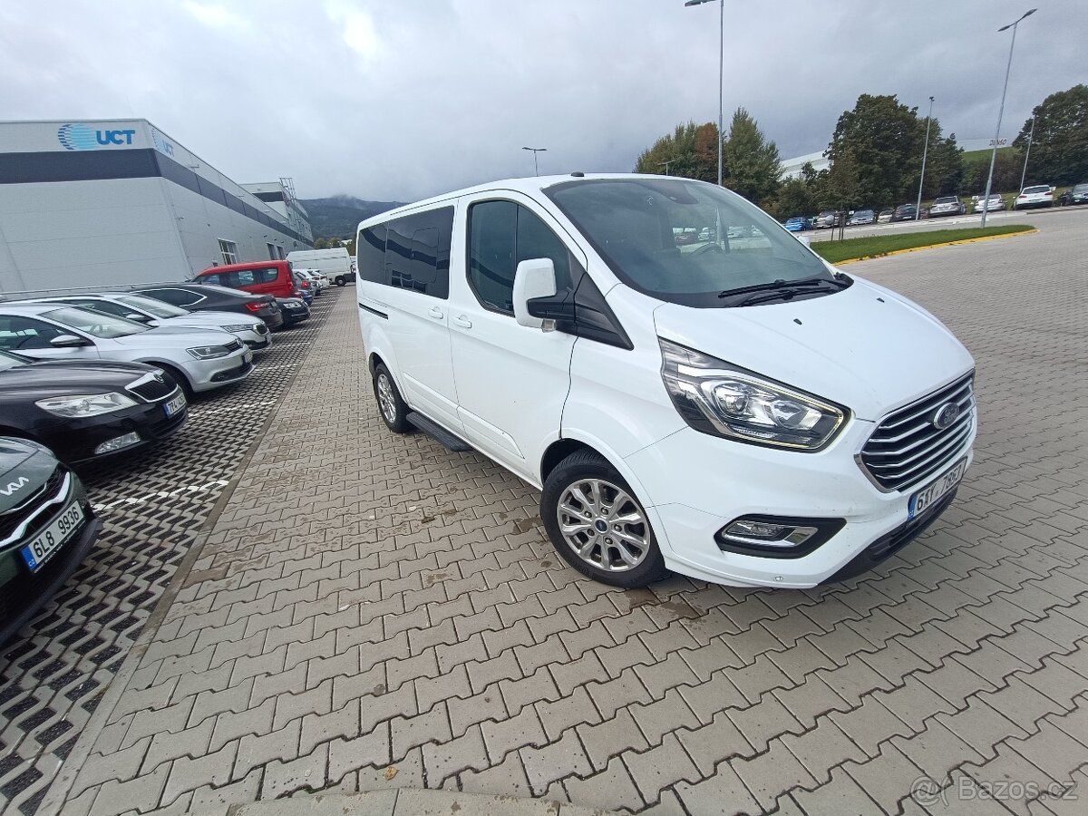Prodám Ford tourneo custom 2018