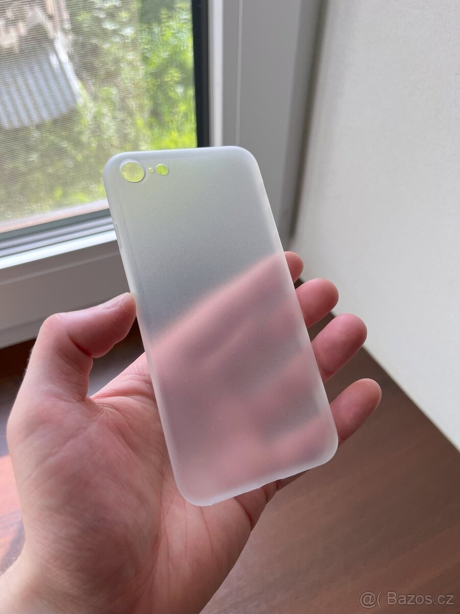 Tenké matné pouzdro -- iPhone SE 2022 / 2020 / 8 / 7 -- Nové