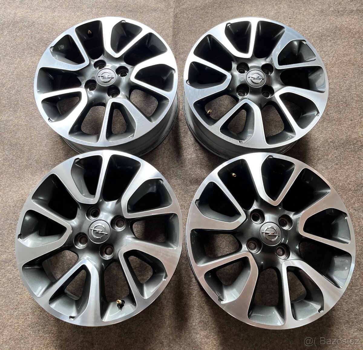 4x100 R15 Opel Corsa / Adam originál alu disky