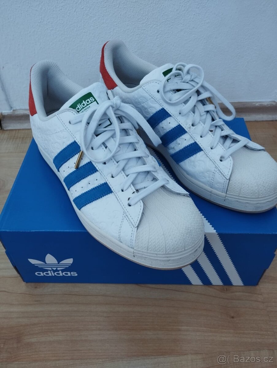 Adidas Superstar