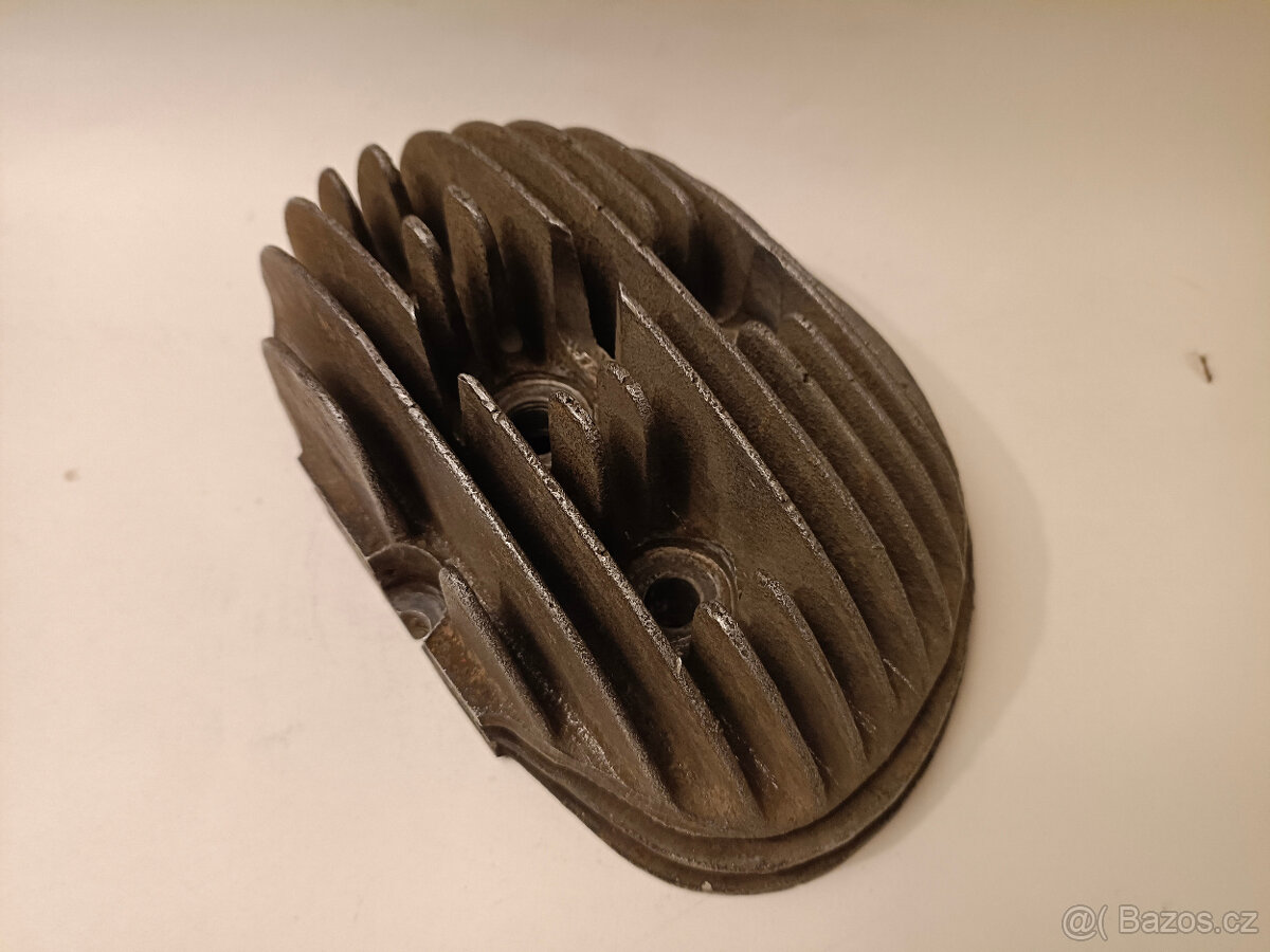 levá hlava jawa libeňák 350 hlavu soutěžní závodní silniční