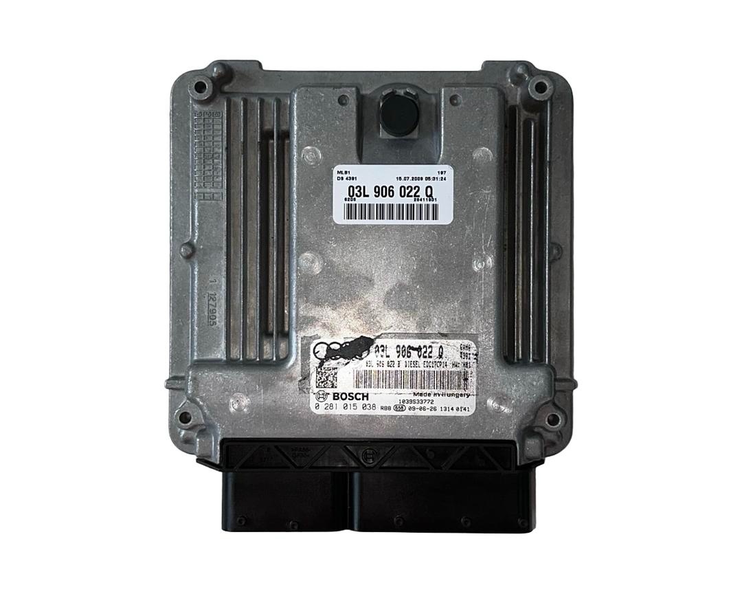 Řídící jednotka motoru 03L906022Q Audi Q5 8R r.v. 2010