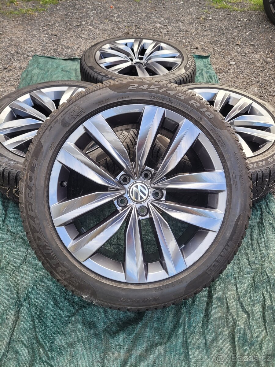 Zimní kola R18 Volkswagen Arteon Almere Pirelli ET40