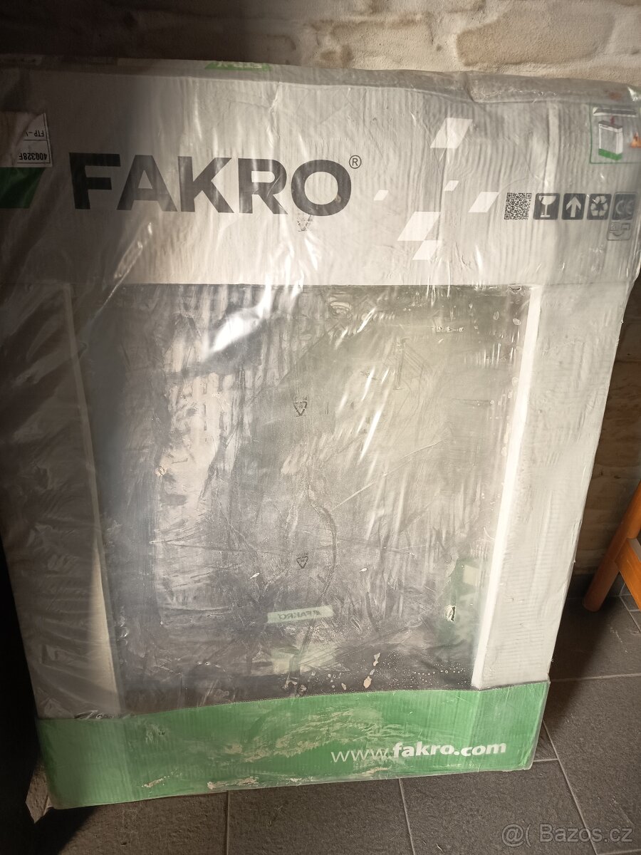 Střešní okno Fakro