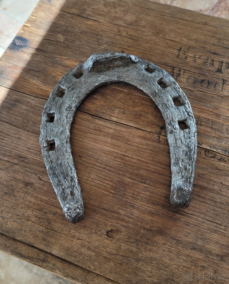 Starožitná historická podkova