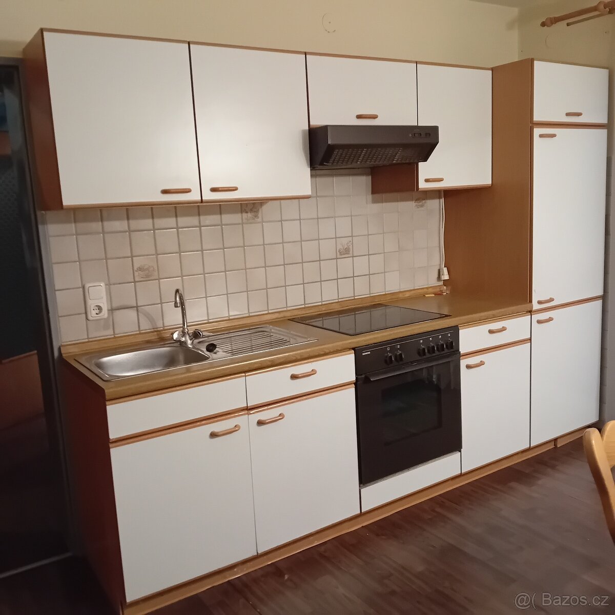 Kuchyňská linka se spotřebiči