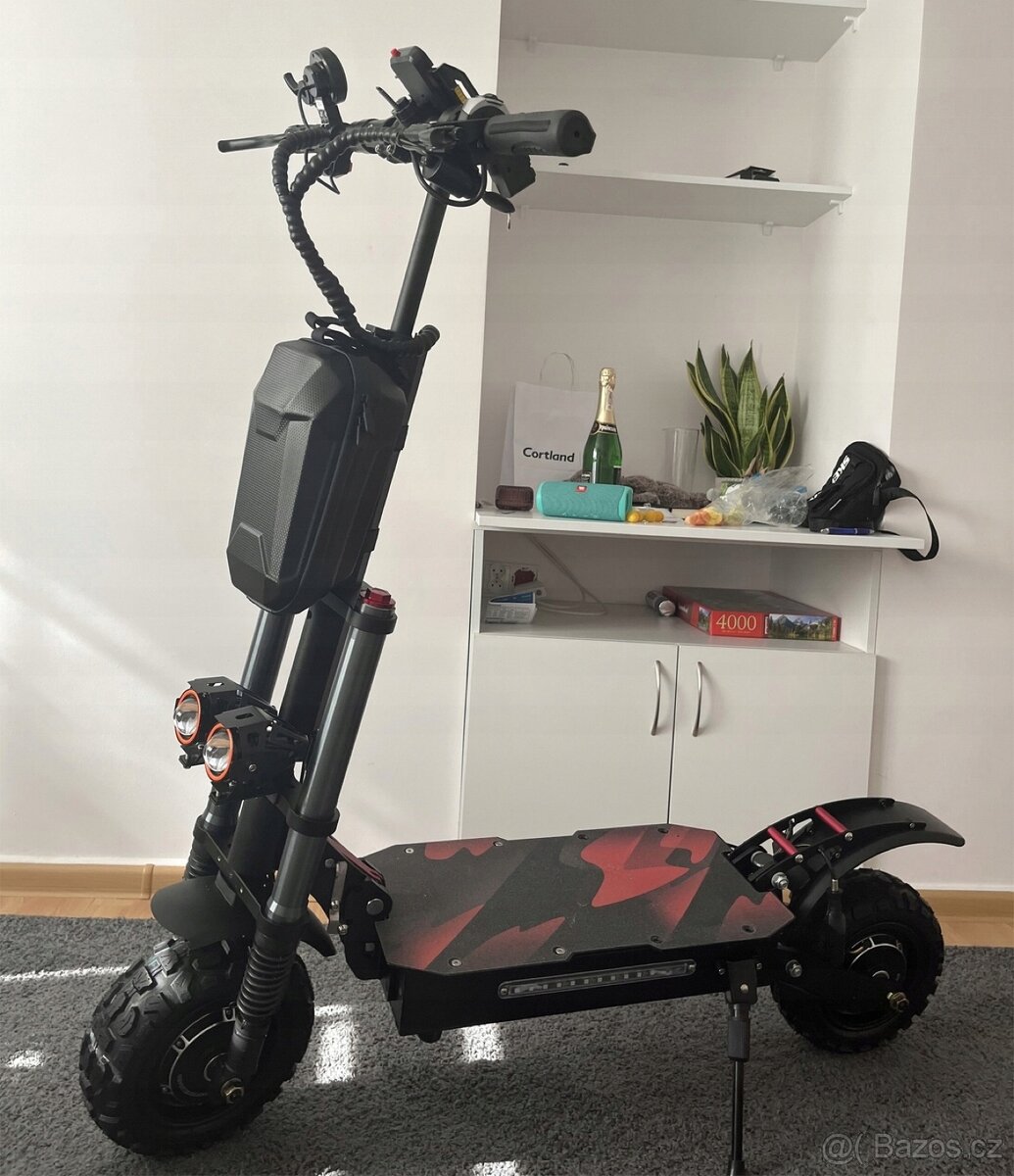 Extrémně výkonná elektrokoloběžka Boyueda 6000W NOVÁ