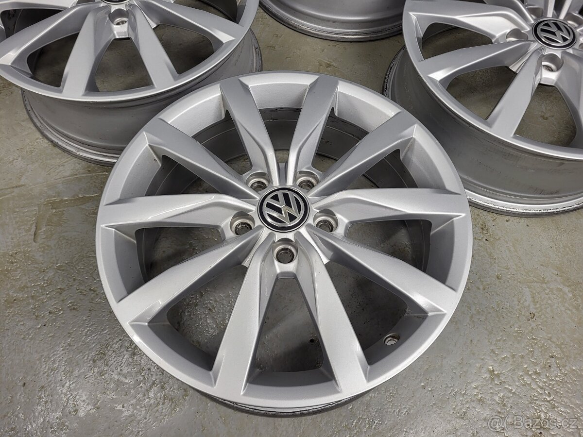 Originál 17" VW Dijon 5x112 Golf 7 Octavia 3