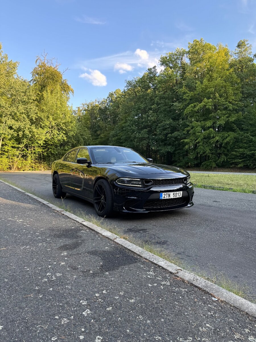 Dodge Charger 5.7 HEMI AWD