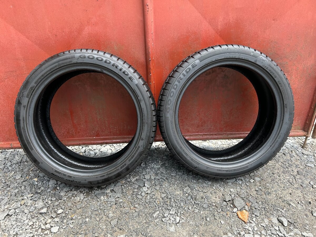 Prodám gumy 225/45/18