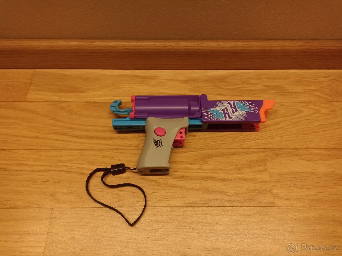 Nerf Rebelle skládací pistole