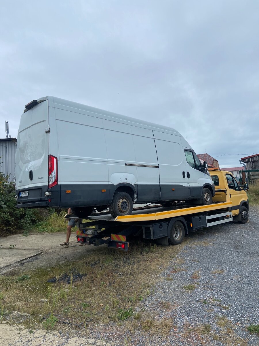 Iveco Daily 35S18 r.v. 2020 najeto 130000 km