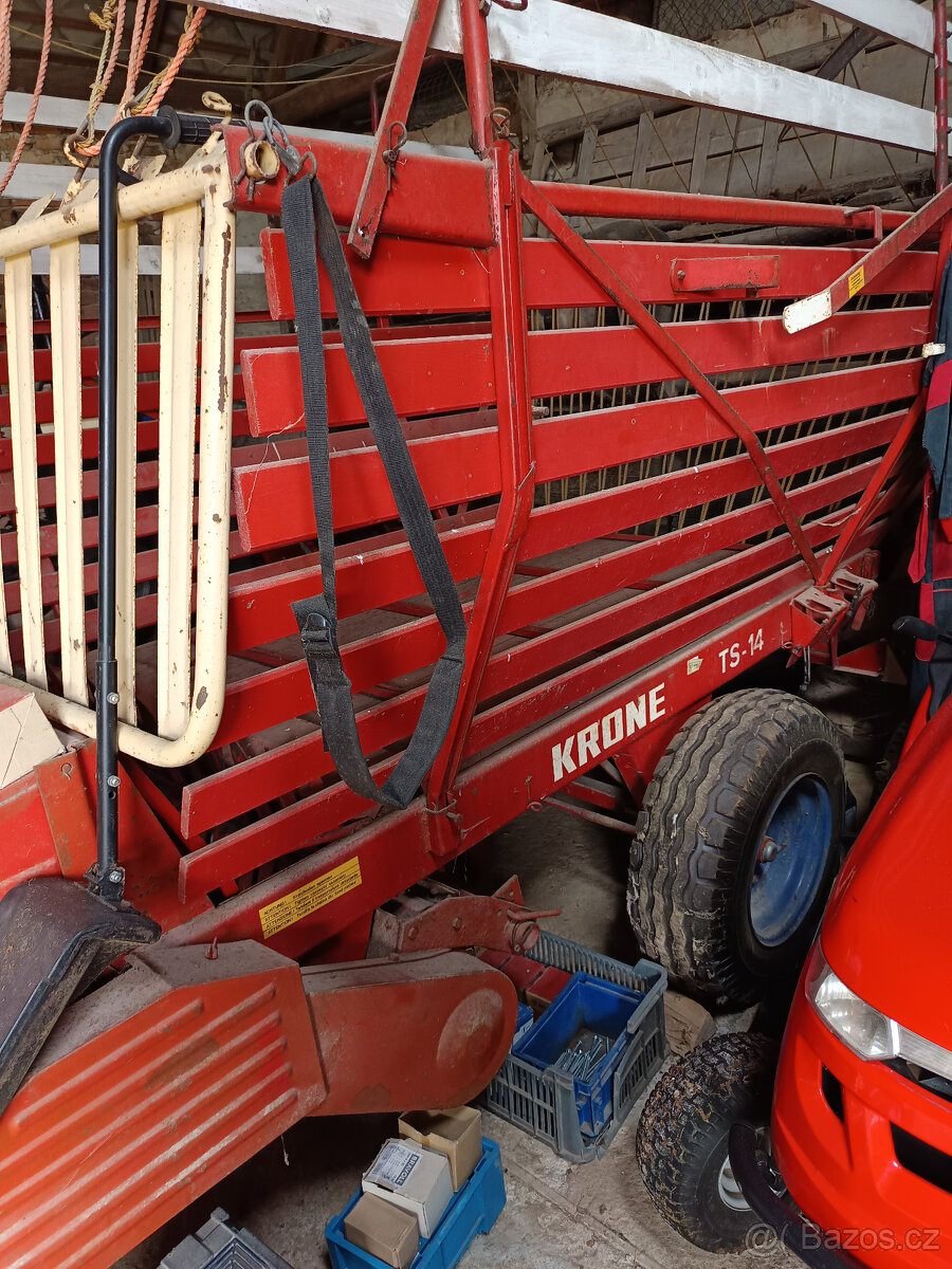 Sběrací vůz KRONE TS-14