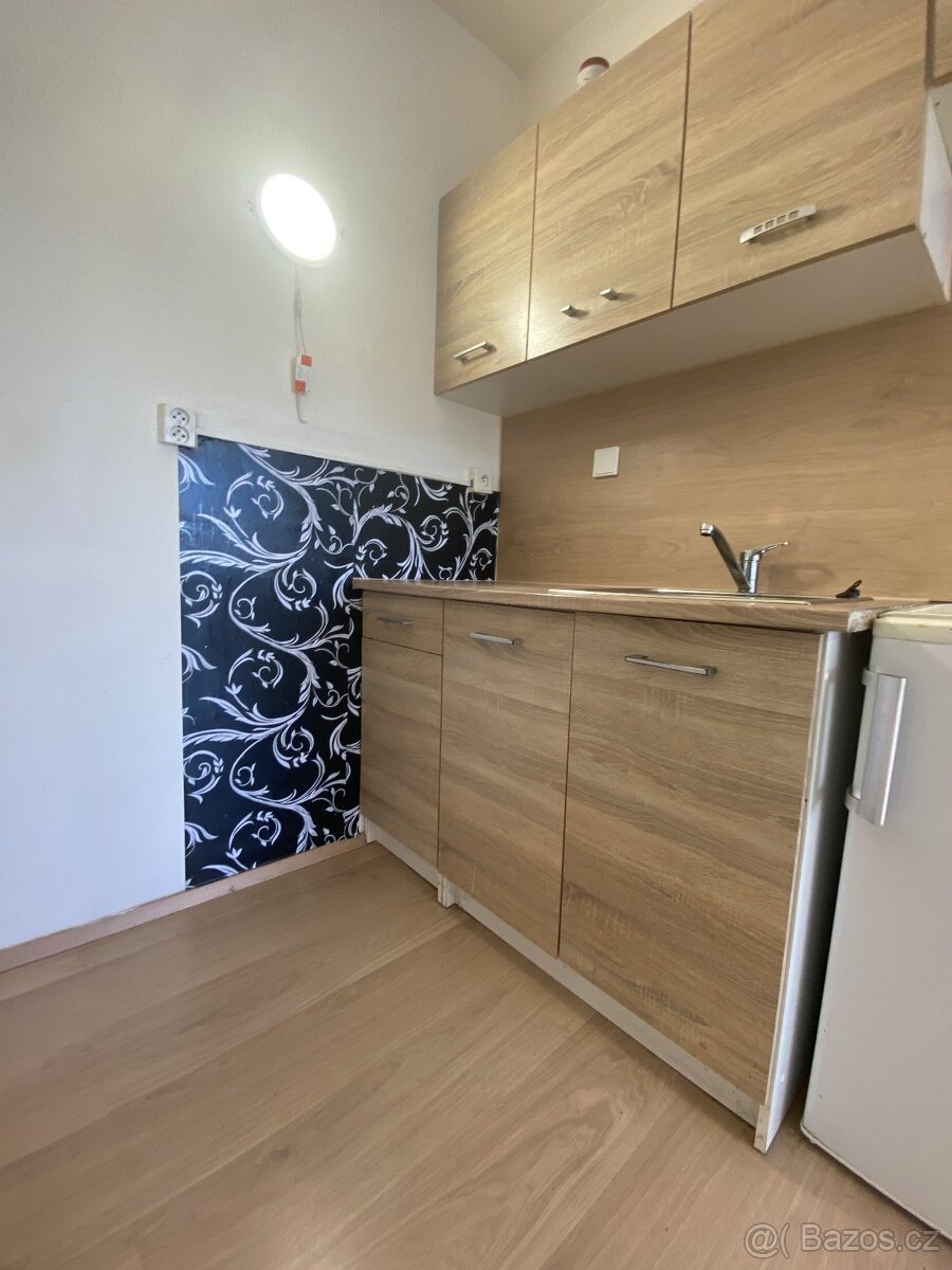 Pronájem bytu 2+kk, Most, Františka Malíka