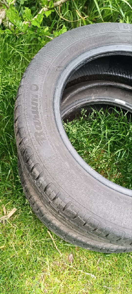 Prodám letní pneu Barum