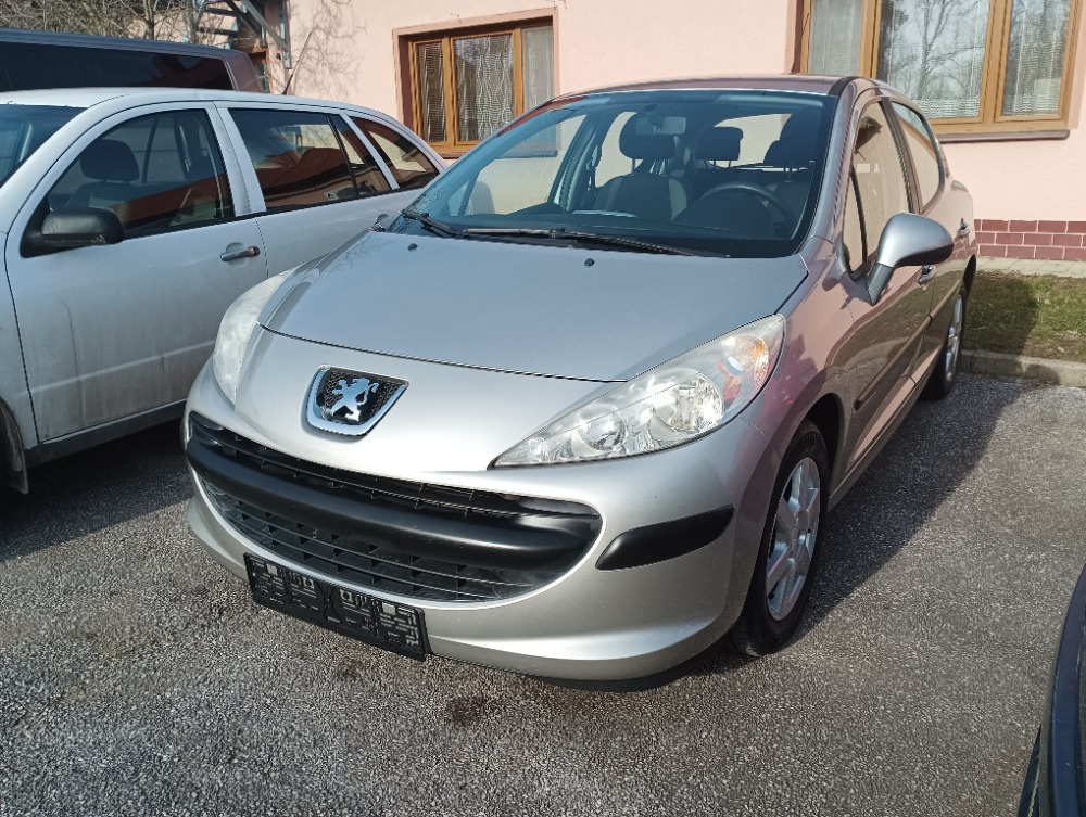 Peugeot 207 1.4