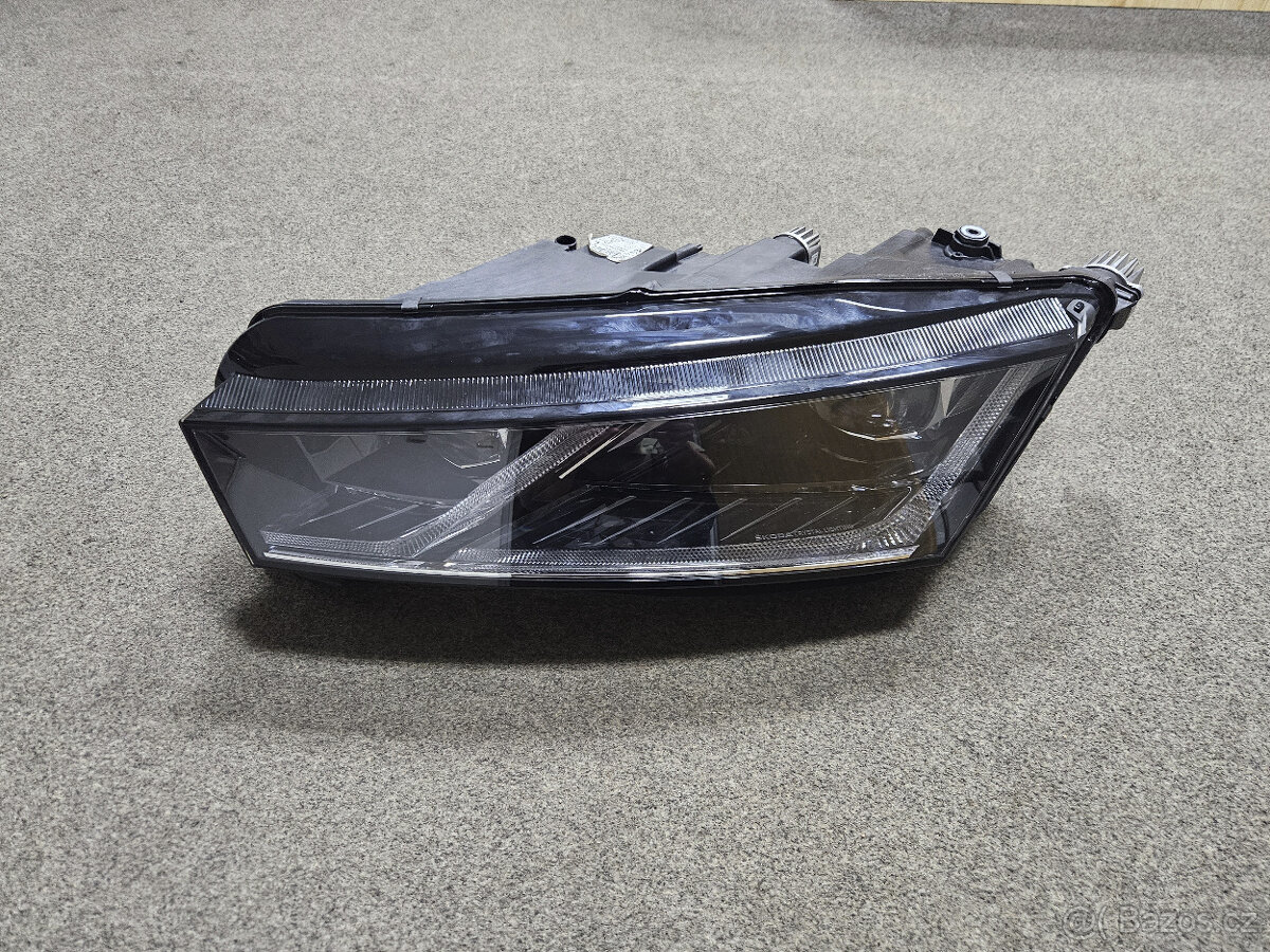 Prodám Full led světlomet 5E4941015A Škoda Octavia 4