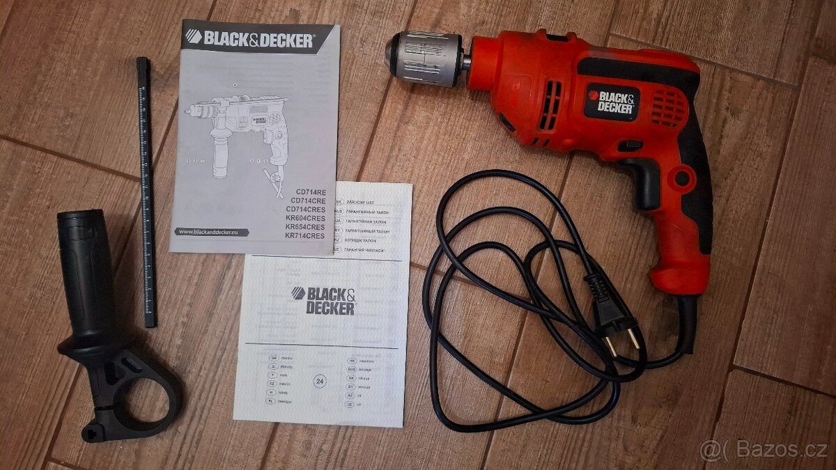 Příklepová vrtačka Black & Decker 710W
