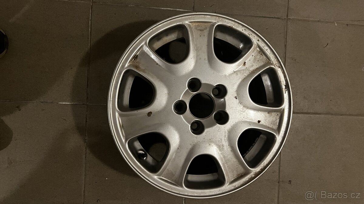Al. kolo 16" Volvo