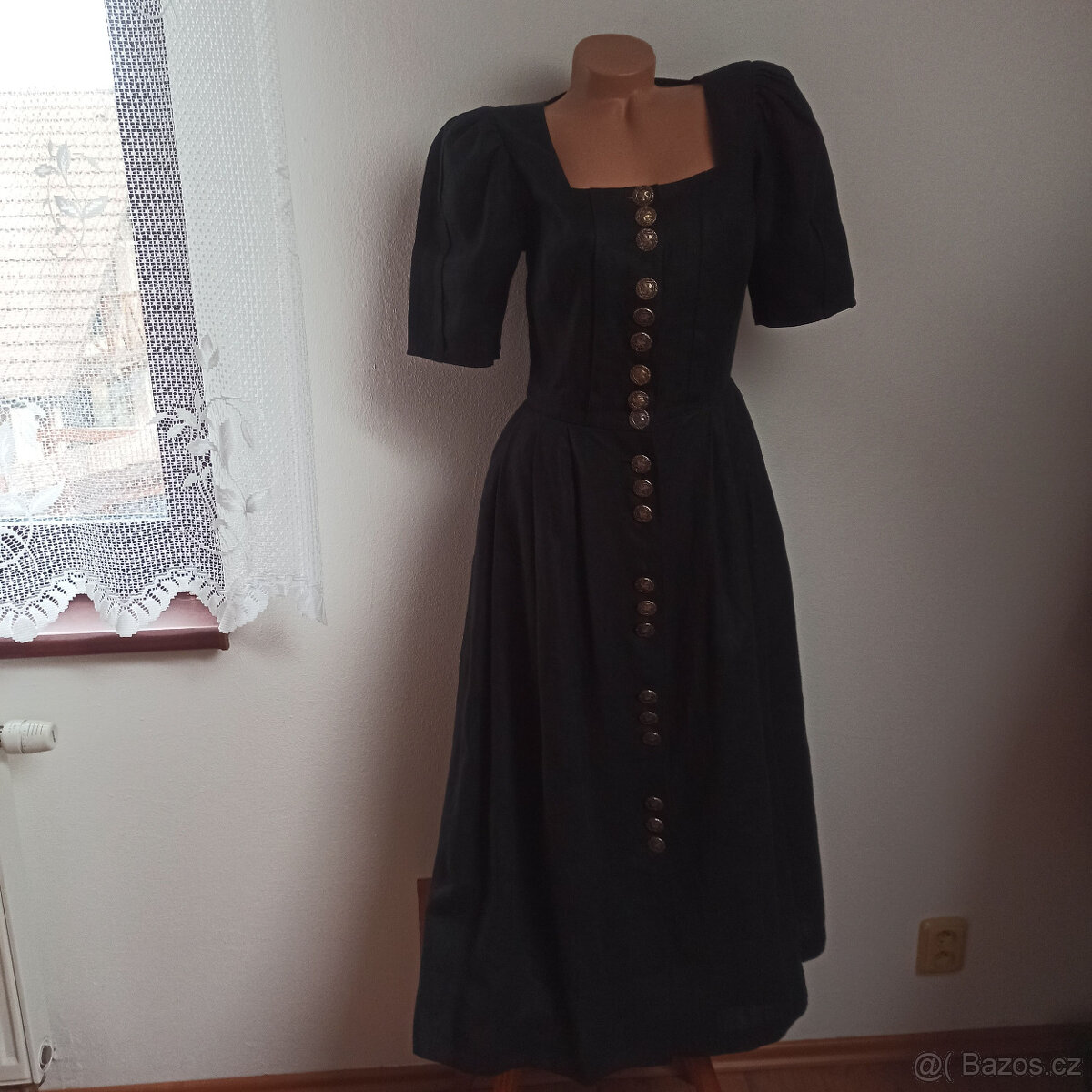 NOVÉ dámské lněné bavorské šaty eur 38