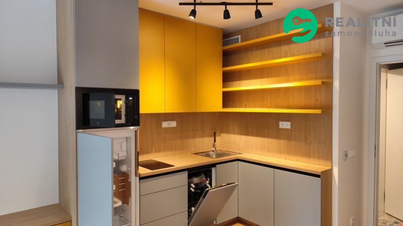 Mercedes mezi byty - luxusní 1kk 51m2 s wellness