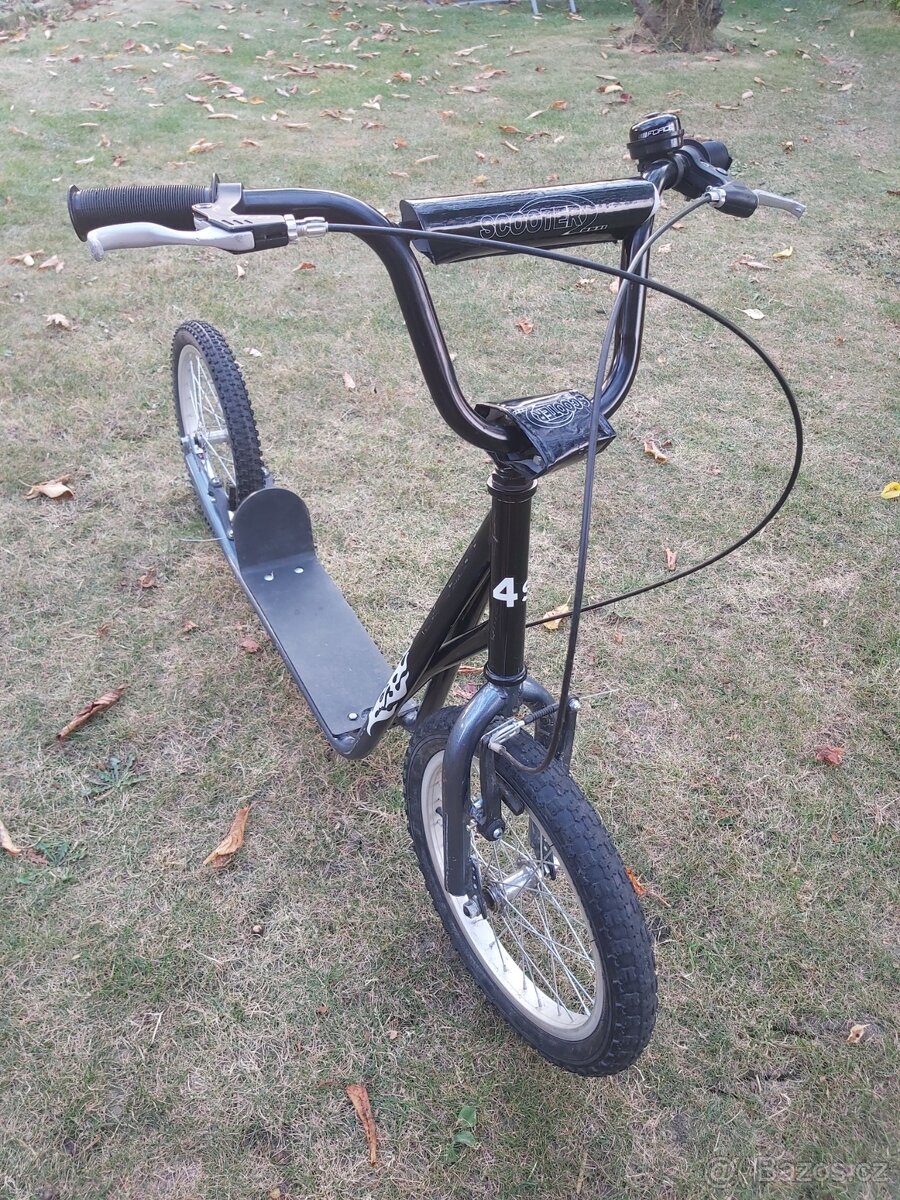 Odrážecí koloběžka Scooter 4s, 16"