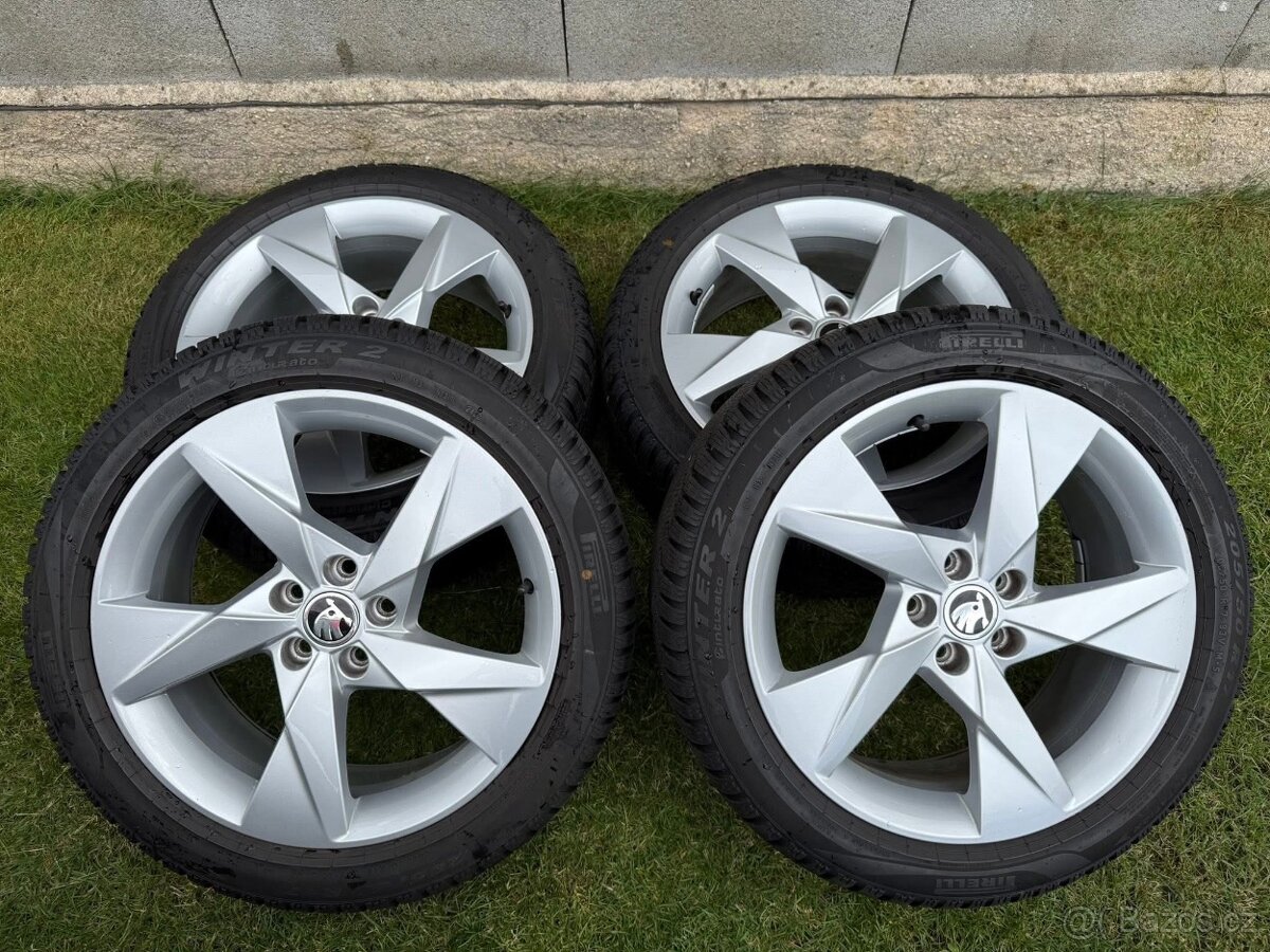 Zimní alu kola Škoda Scala, 5x100 r17