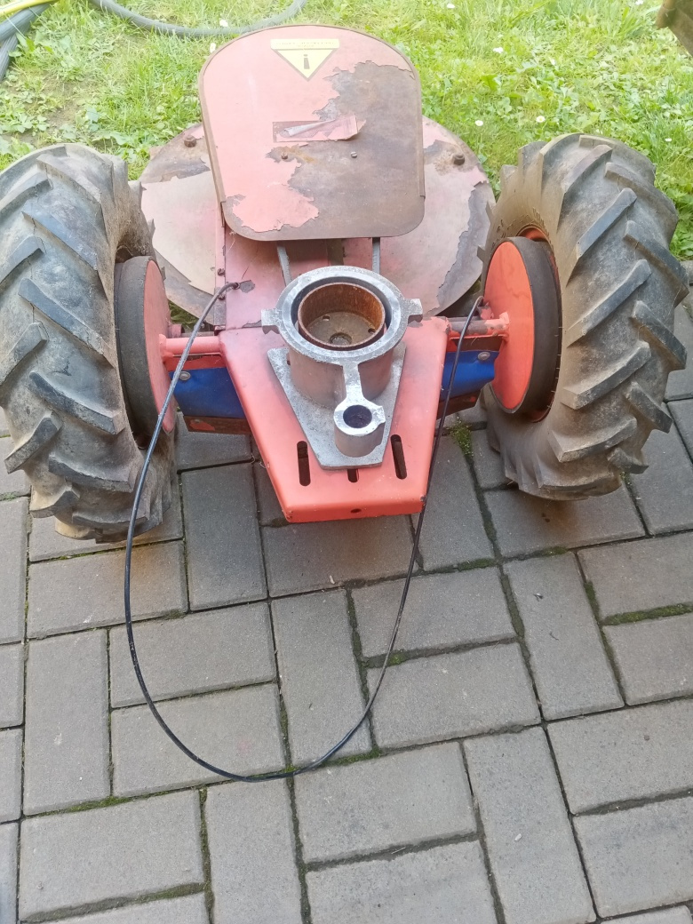 Bubnová sekačka Lakr