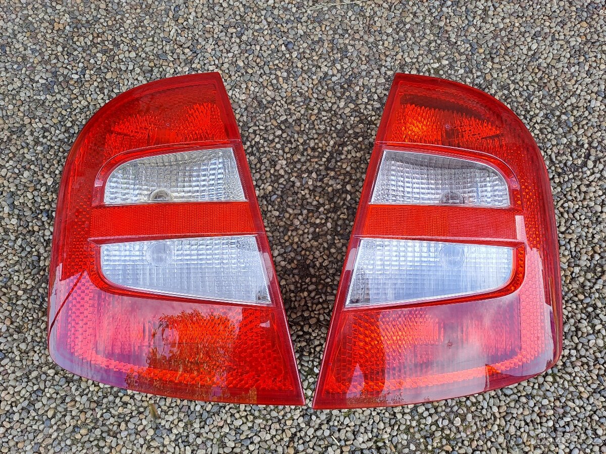Světla Škoda Fabia 1