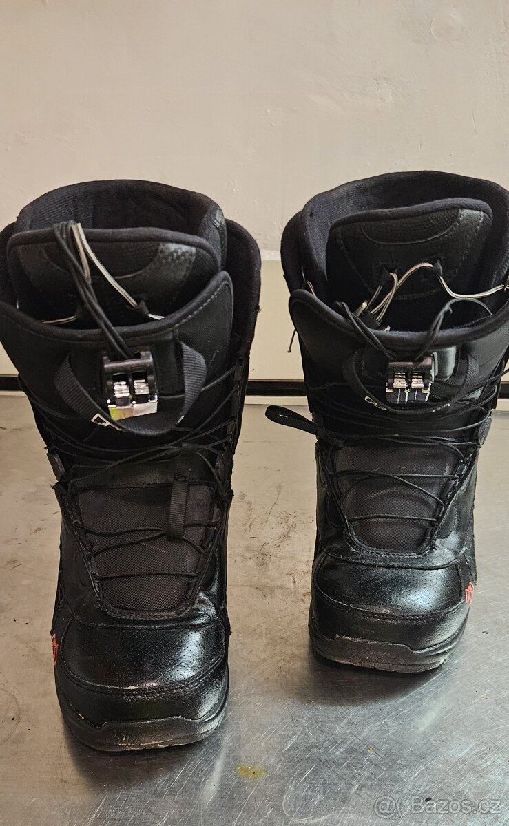 boty na snowboard Northwave + vázáni na snowboard