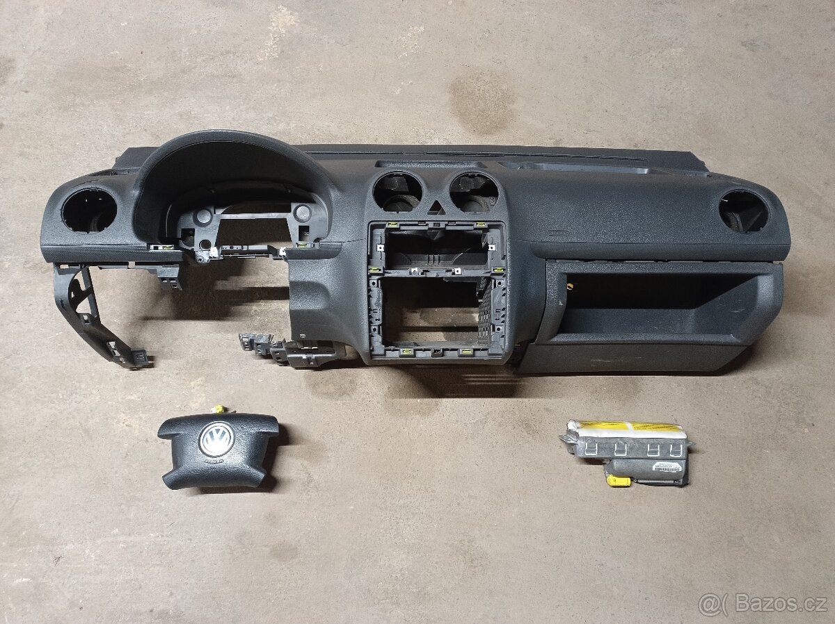 VW Caddy II/Touran - Palubovka + Airbag