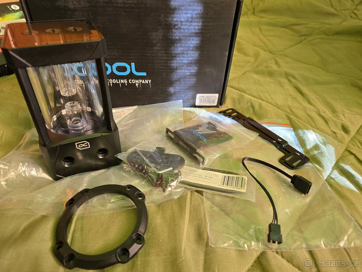 Alphacool eisbecher aurora D5 acetal/glass 150mm