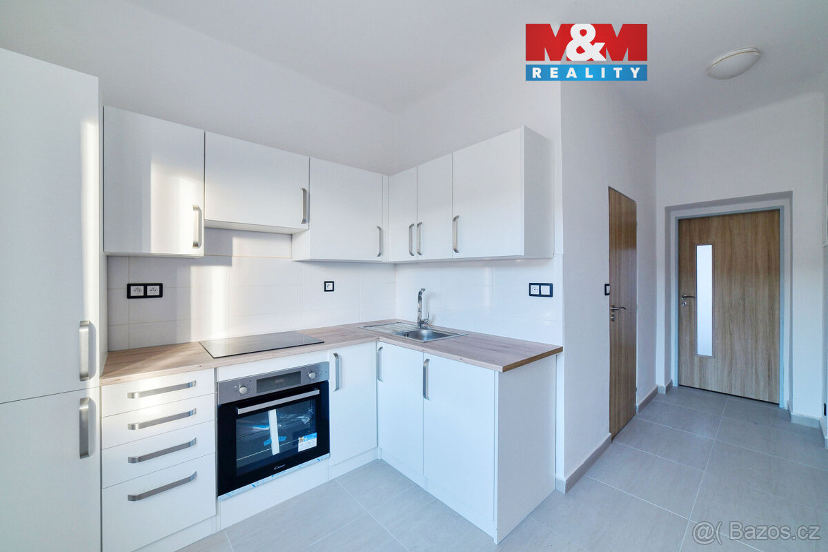 Pronájem bytu 1+1, 34 m², Horní Dvory, Cheb