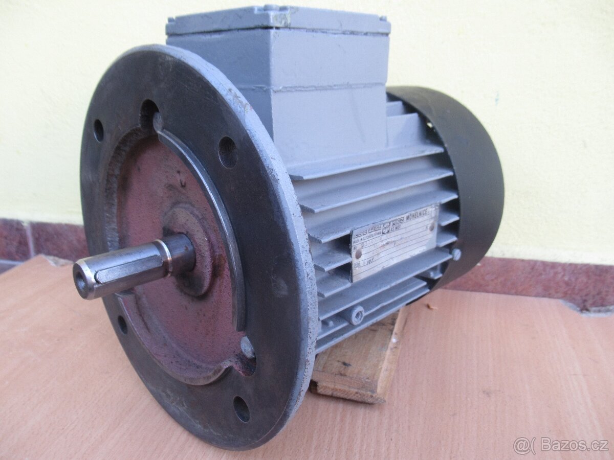 Přírubový elektromotor 380V.0,55kw-1380ot.min.