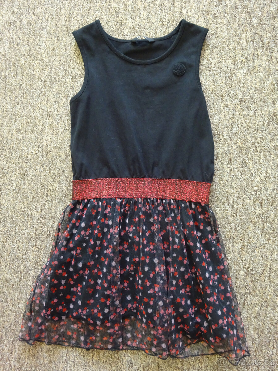 Dívčí šaty zn. George vel 128/134