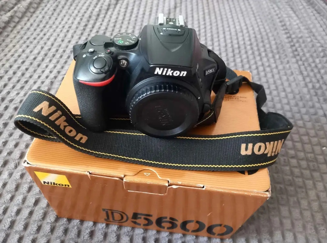 Nikon D5600