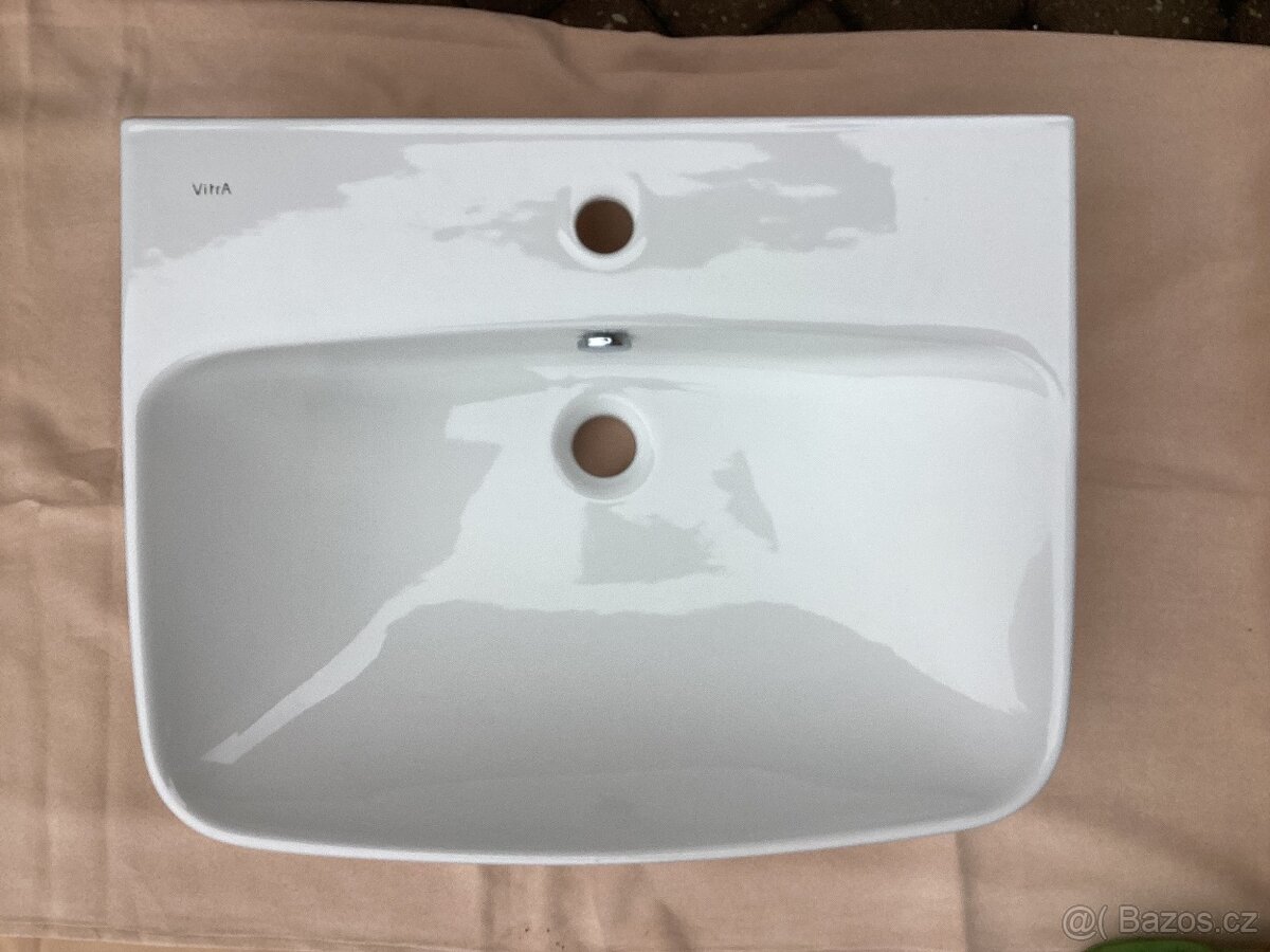 Nové umyvadlo Vitra 60x40 cm na desku i stěnu