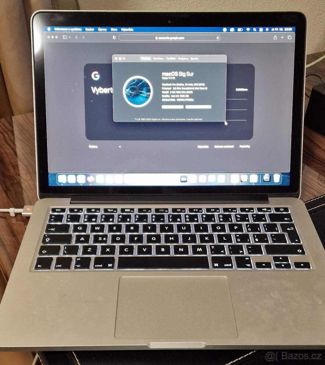 MacBook Pro 13″ (A1502) – 8GB RAM, 256GB SSD, baterie 121 cy