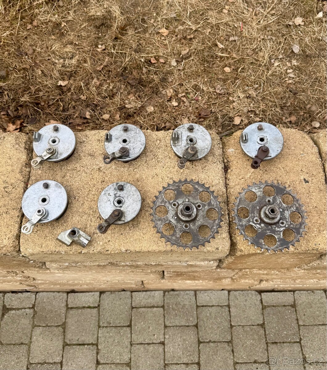 Jawa Jawetta, Stadion - díly