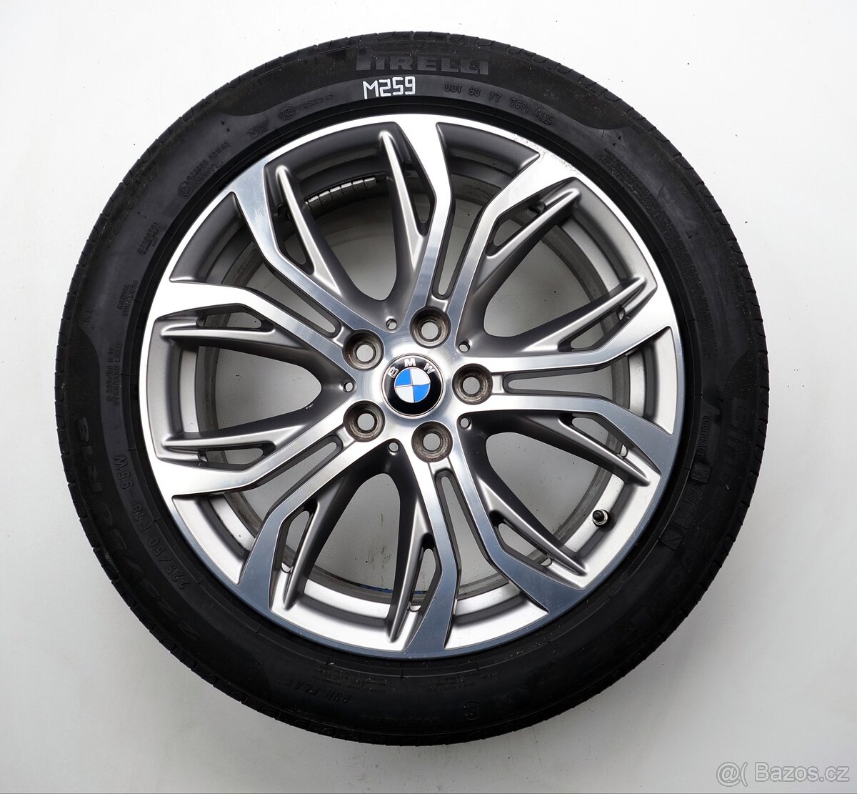 BMW X1 F48 - Originání 18" alu kola - Letní pneu