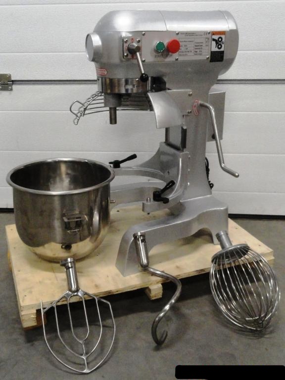 Kuchyňský robot 10 L šlehač hnětač těsta profi