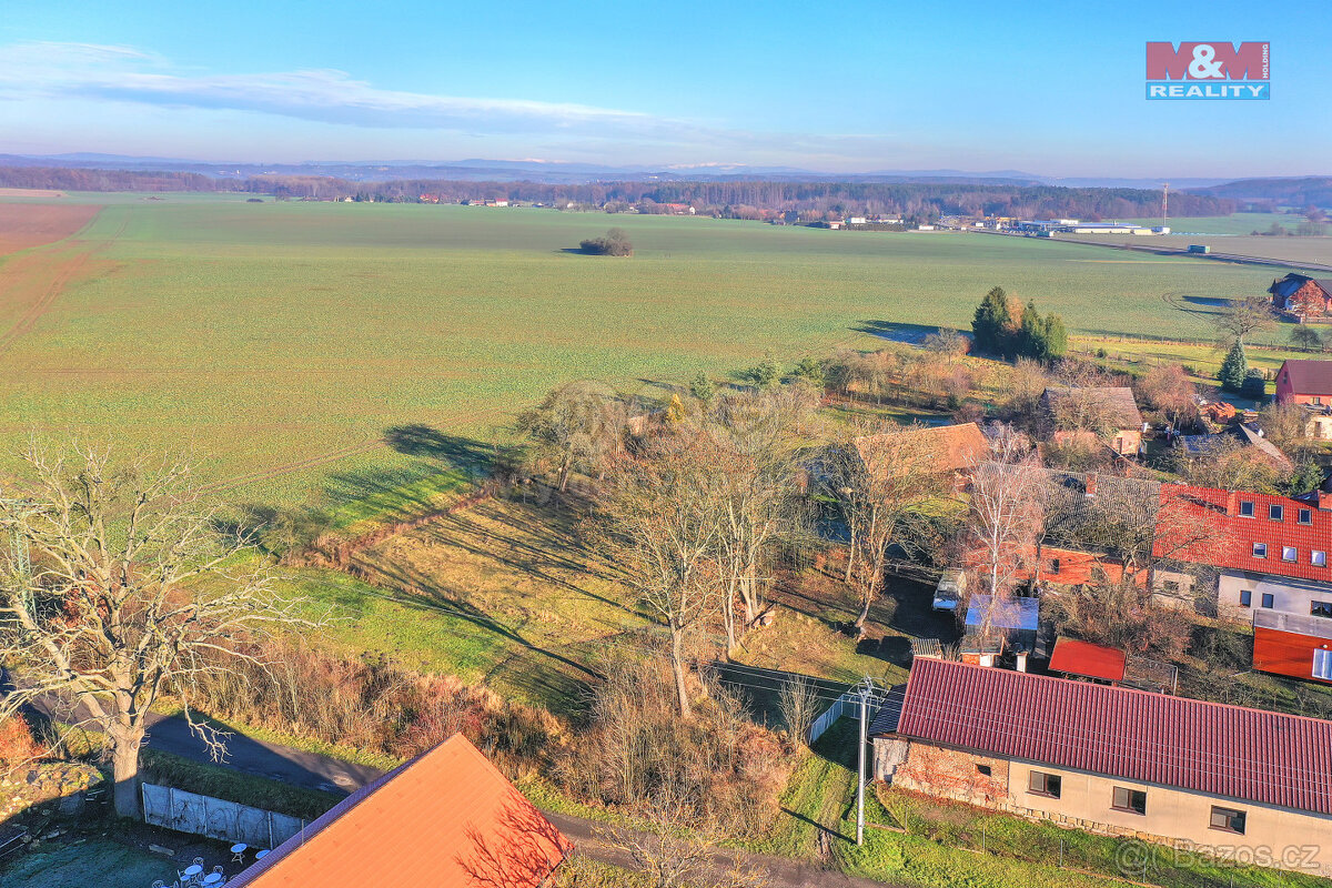 Prodej pozemku k bydlení, 1344 m², Sukorady