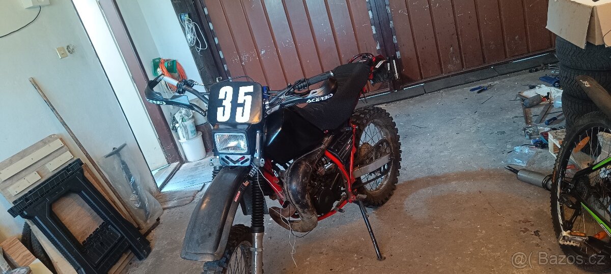 VÝMĚNA Yamaha DT 125LC 2 35E
