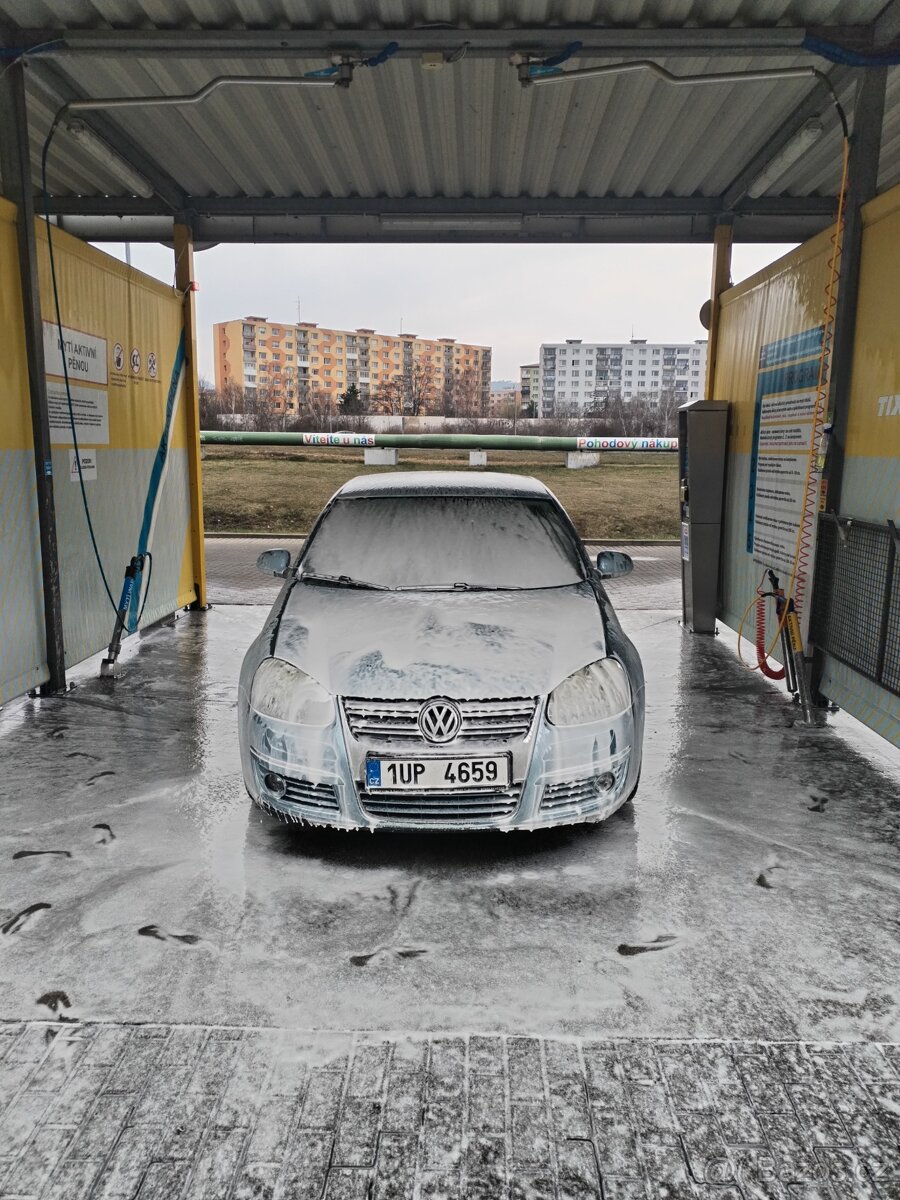 VW JETTA 1.4 TSI 103 KW 2008