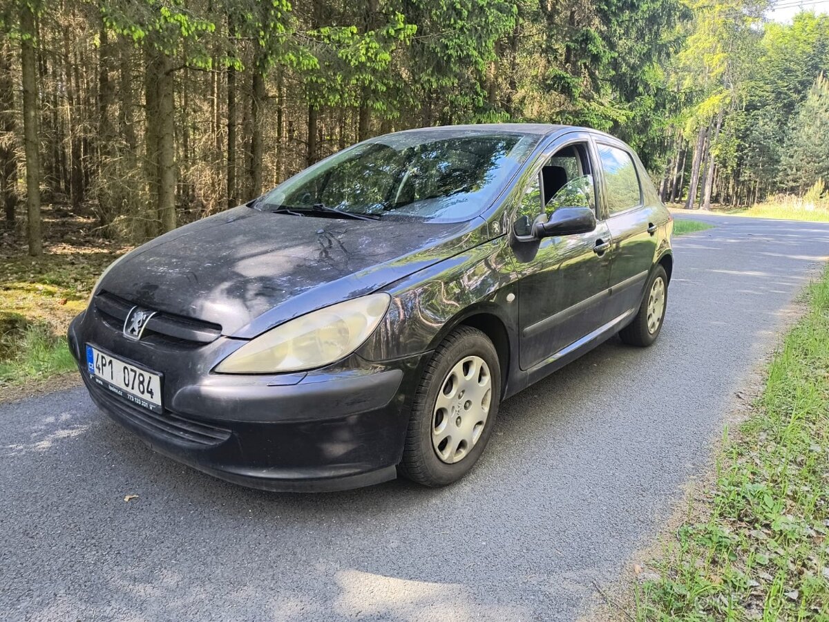 Peugeot 307 2,0 benzín 100 kW 2003