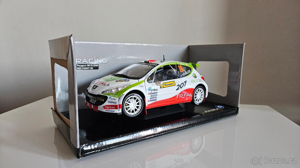 Peugeot 207 1:18