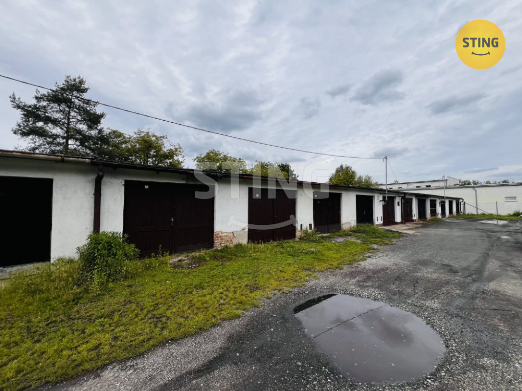 Pronájem garáže, 25 m² – Ostrava-Svinov, ul. Mičuri, 132524