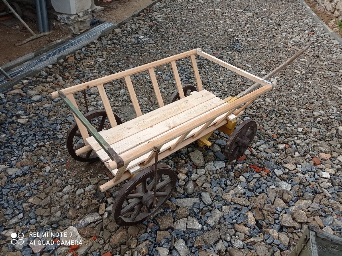 Žebřiňáček, žebřiňák, karka, vozík, povoz