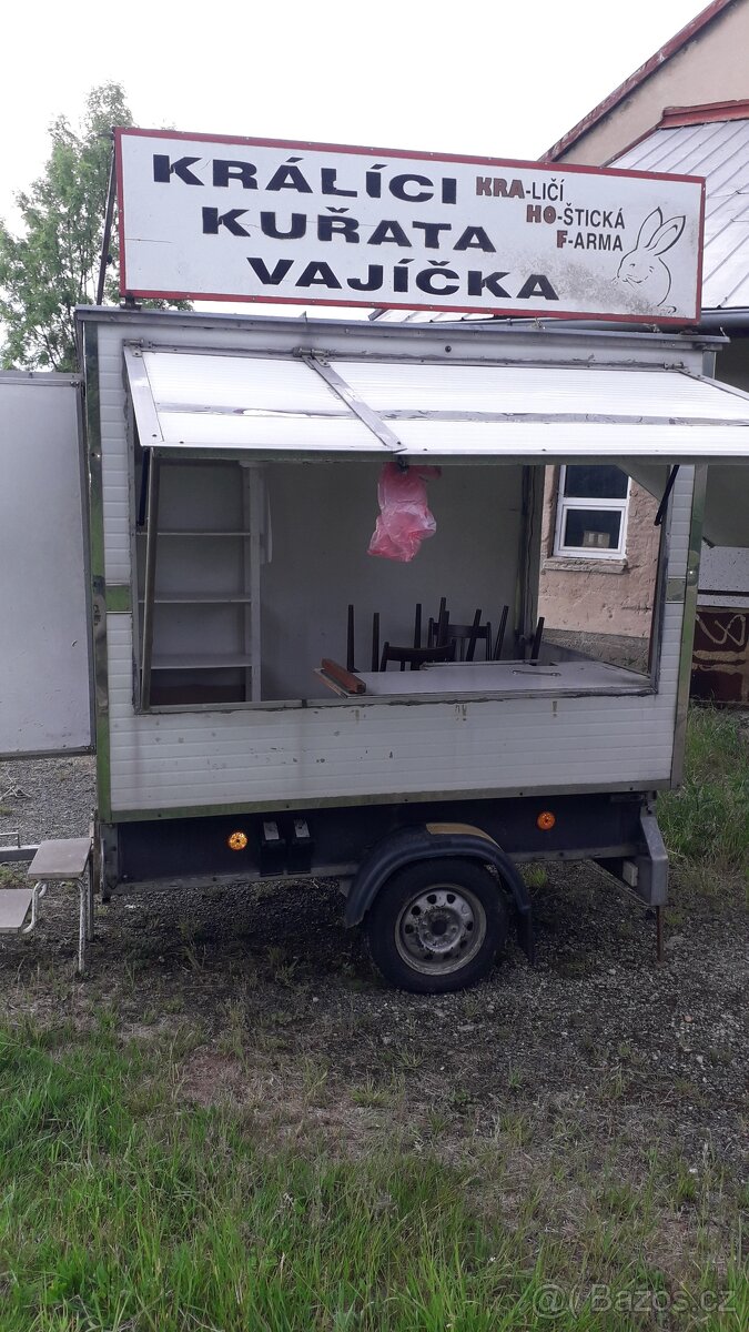Pojízdná prodejna přívěsný vozík do 750kg